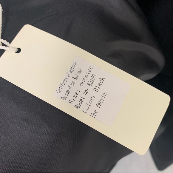 Ailefei Oversized Wool Coat - Picture 7 of 8